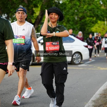 Runner Photo 4054357