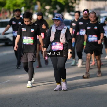 Runner Photo 4054358