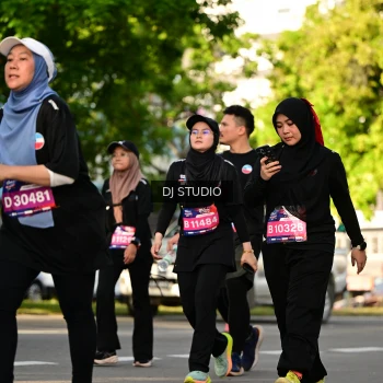 Runner Photo 4054368
