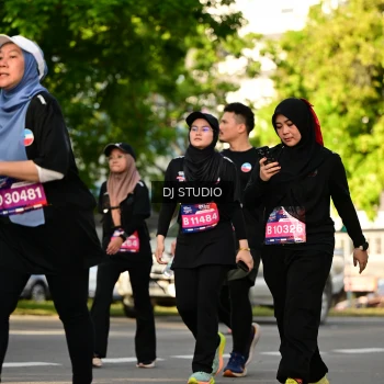Runner Photo 4054370