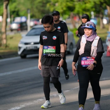 Runner Photo 4054381