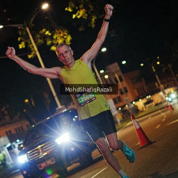 Runner Photo 4054385