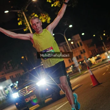 Runner Photo 4054388