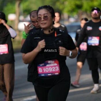 Runner Photo 4054437