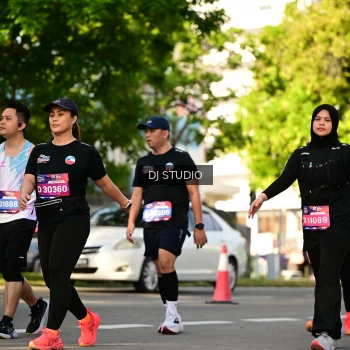 Runner Photo 4054466