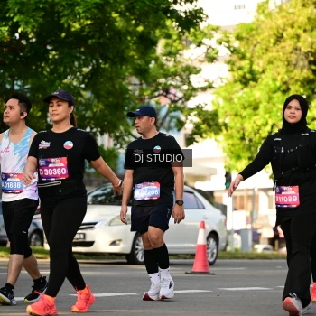 Runner Photo 4054469