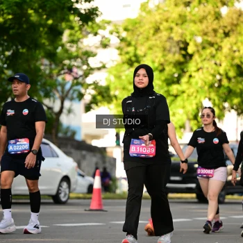 Runner Photo 4054471