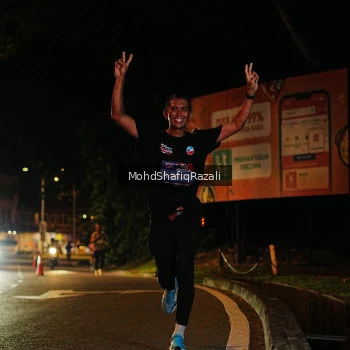 Runner Photo 4054509