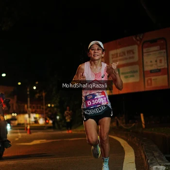 Runner Photo 4054616