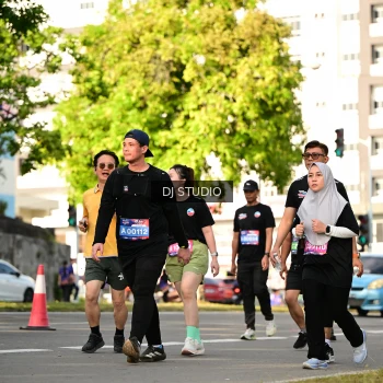 Runner Photo 4054635
