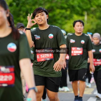 Runner Photo 4054649