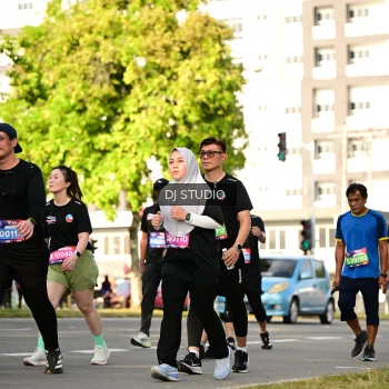 Runner Photo 4054656