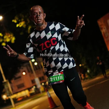 Runner Photo 4054662