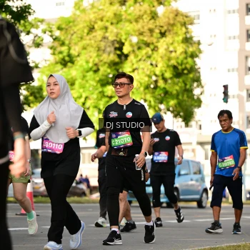 Runner Photo 4054663