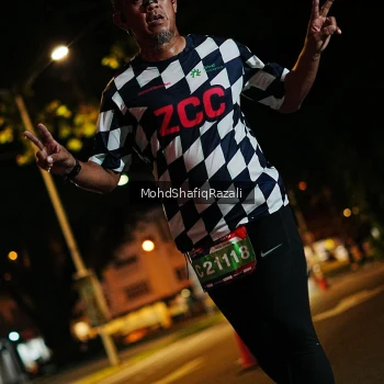 Runner Photo 4054668