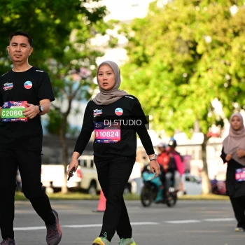 Runner Photo 4054693
