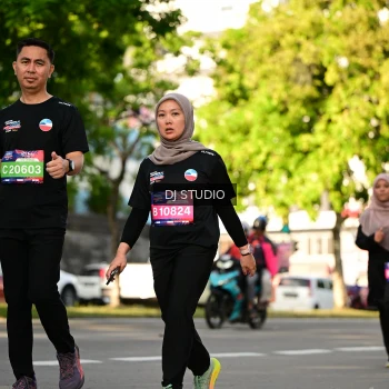 Runner Photo 4054696