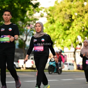 Runner Photo 4054697