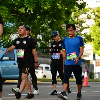 Runner Photo 4054700
