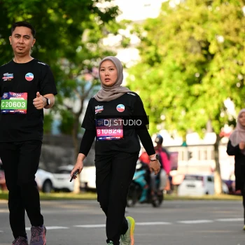 Runner Photo 4054701