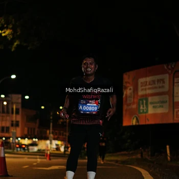 Runner Photo 4054739