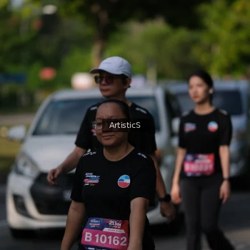 Runner Photo 4054749