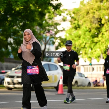 Runner Photo 4054753