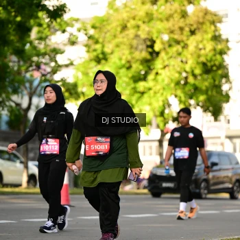 Runner Photo 4054764