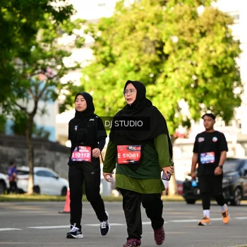 Runner Photo 4054765