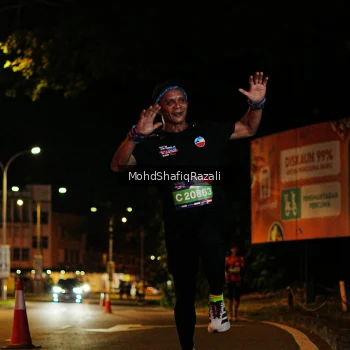 Runner Photo 4054771