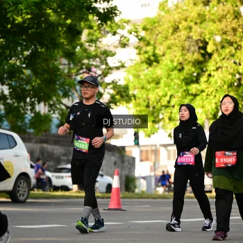 Runner Photo 4054772
