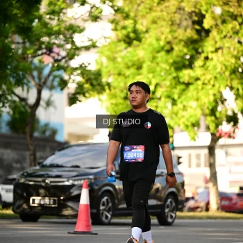 Runner Photo 4054777