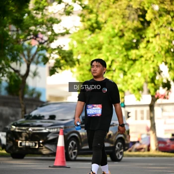 Runner Photo 4054780