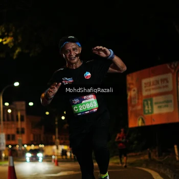 Runner Photo 4054781