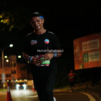 Runner Photo 4054787