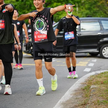 Runner Photo 4054798
