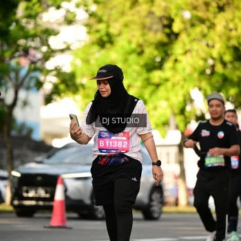 Runner Photo 4054806