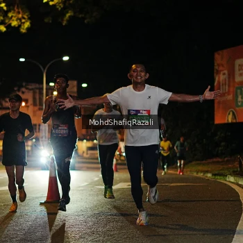 Runner Photo 4054859