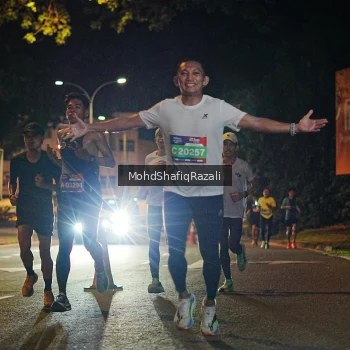 Runner Photo 4054867