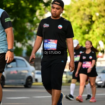 Runner Photo 4054911