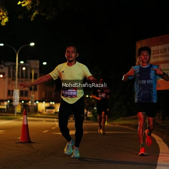Runner Photo 4054929