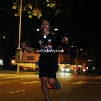 Runner Photo 4054947