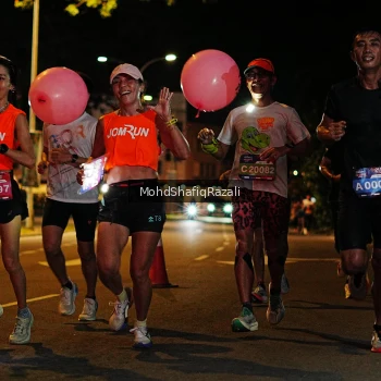 Runner Photo 4055020