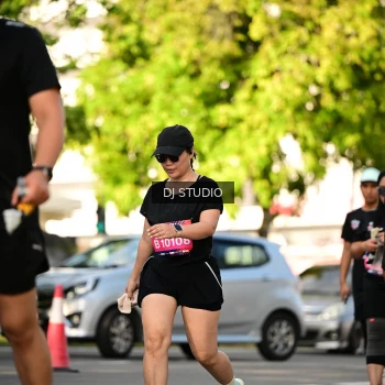 Runner Photo 4055021