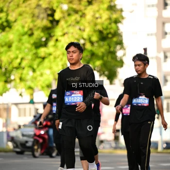 Runner Photo 4055031