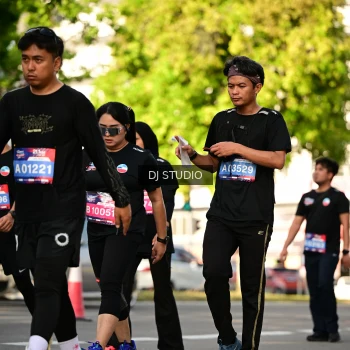 Runner Photo 4055057