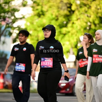Runner Photo 4055073