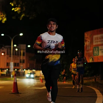 Runner Photo 4055084