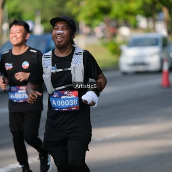 Runner Photo 4055102