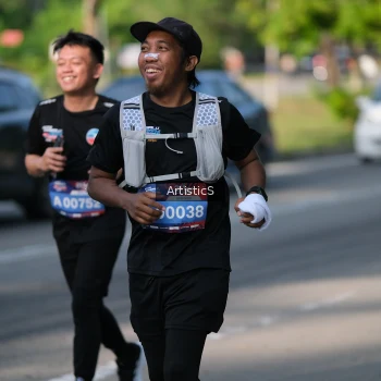 Runner Photo 4055108
